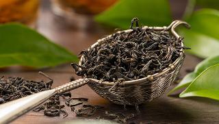 tea sieve with loose leaf tea